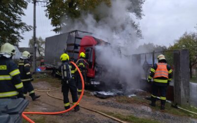 Požár nákladního auta Pohled 10.10.2025